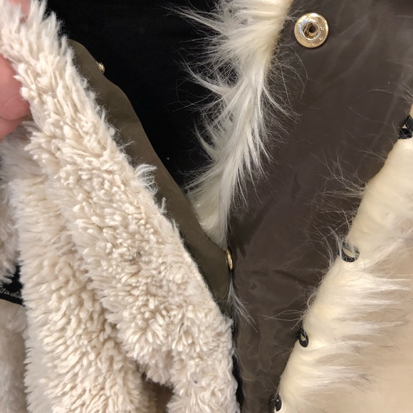 Winter Foax Fur Lined Jacket - Picture 6 of 8